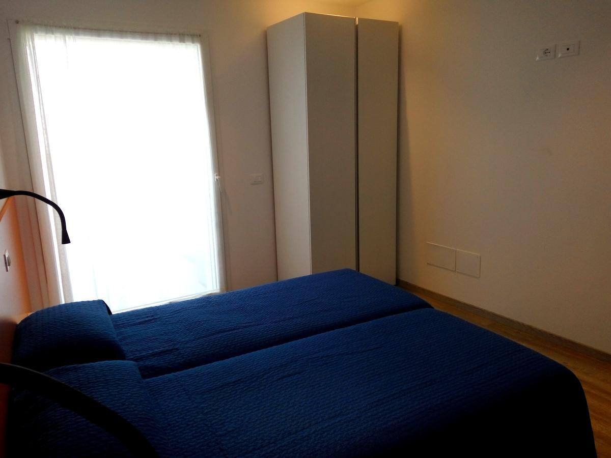 Residenza Edda Lägenhet Lignano Sabbiadoro Exteriör bild